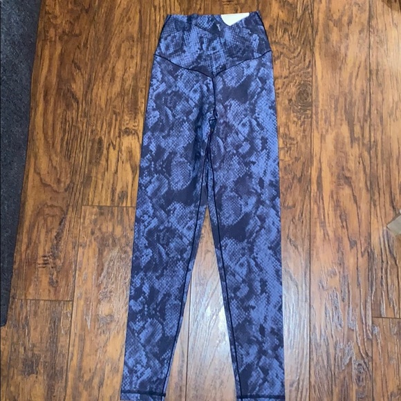 What Are The Famous Aerie Leggings